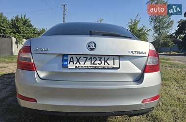 Лифтбек Skoda Octavia 2013 в 
