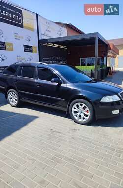 Универсал Skoda Octavia 2006 в Сумах