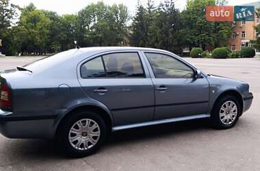 Лифтбек Skoda Octavia 2008 в 