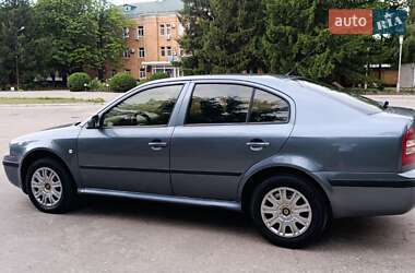 Лифтбек Skoda Octavia 2008 в 