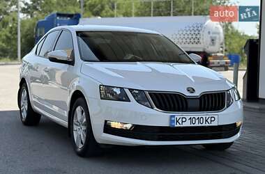 Лифтбек Skoda Octavia 2017 в Днепре