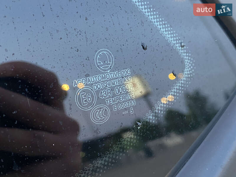 Універсал Skoda Octavia 2015 в Ужгороді