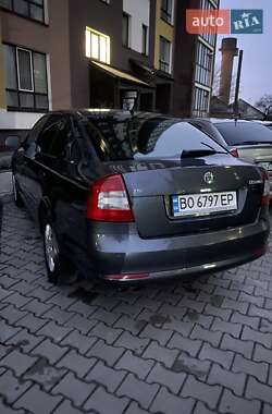 Ліфтбек Skoda Octavia 2012 в 