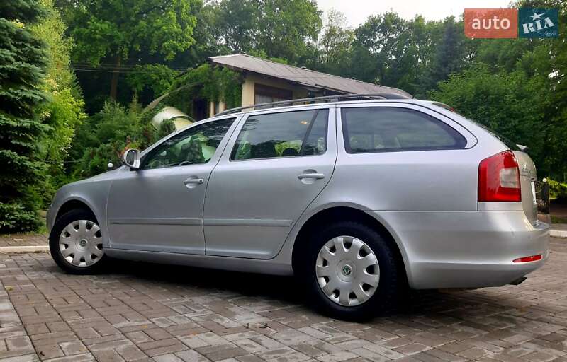 Универсал Skoda Octavia 2009 в Дрогобыче