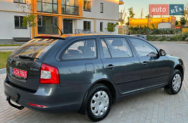 Универсал Skoda Octavia 2011 в 