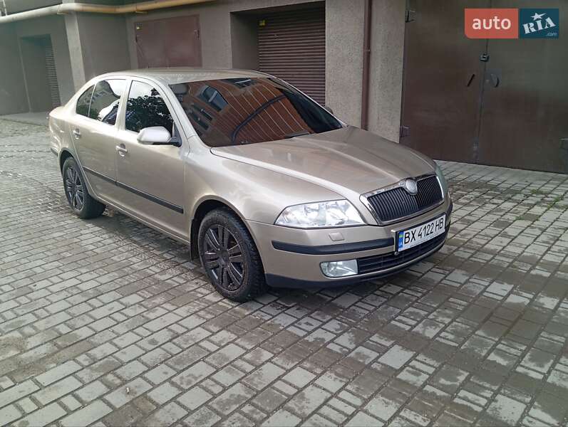 Лифтбек Skoda Octavia 2004 в Ивано-Франковске