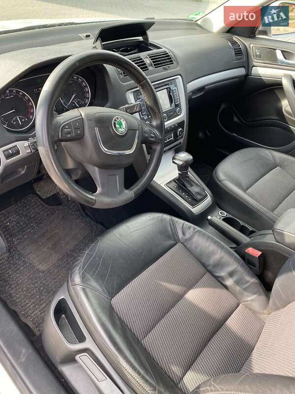 Универсал Skoda Octavia 2011 в Хмельнике