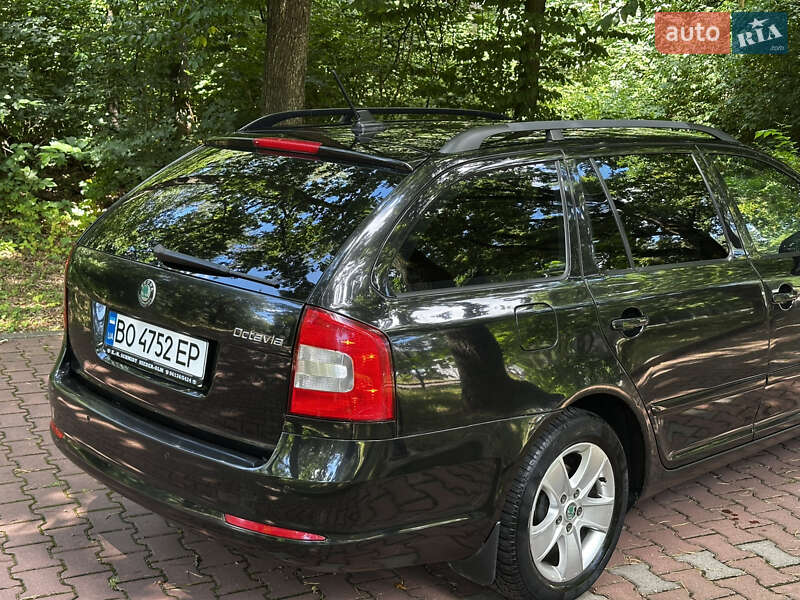 Универсал Skoda Octavia 2011 в Хмельнике