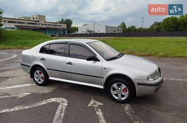Лифтбек Skoda Octavia 2004 в Конотопе