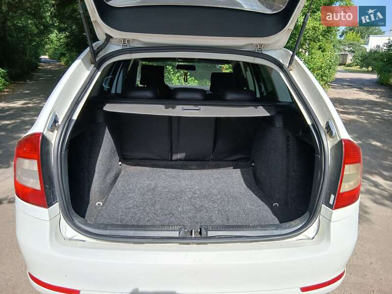 Универсал Skoda Octavia 2012 в Прилуках