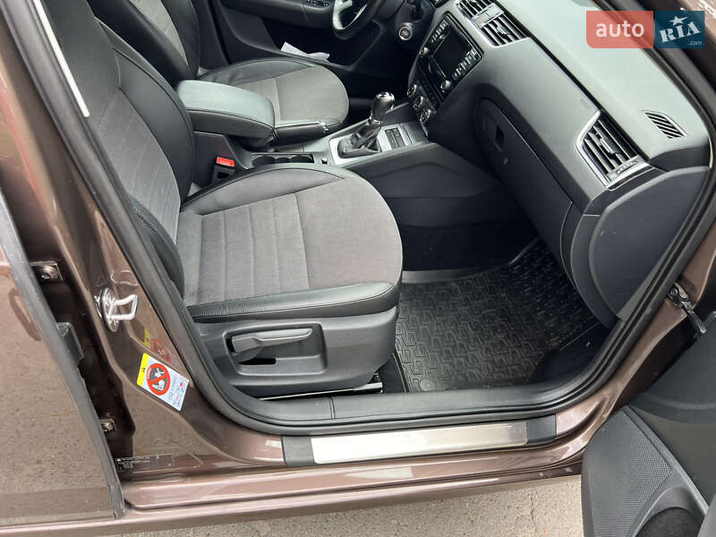 Универсал Skoda Octavia 2014 в Луцке