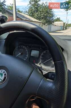 Лифтбек Skoda Octavia 2008 в 
