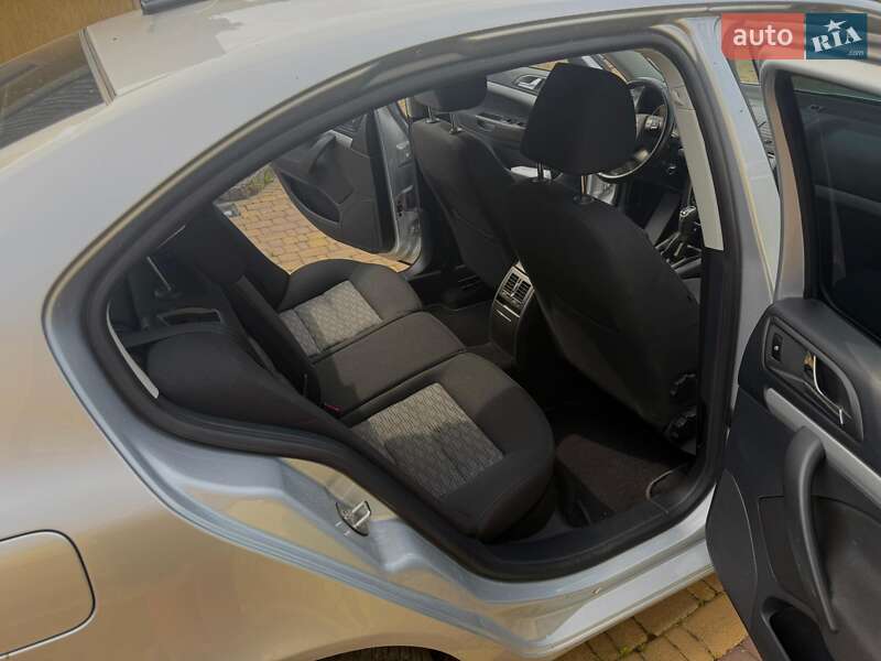 Лифтбек Skoda Octavia 2012 в Любомле