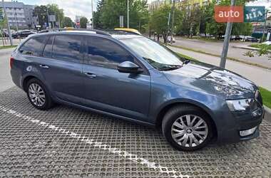Универсал Skoda Octavia 2015 в Львове