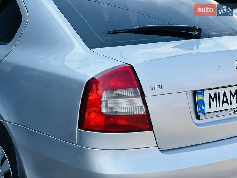 Лифтбек Skoda Octavia 2012 в Харькове
