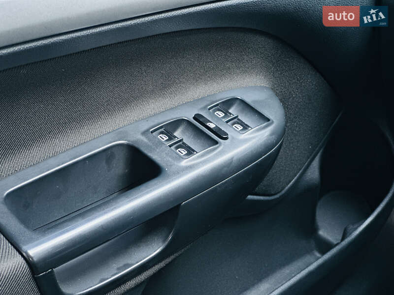 Лифтбек Skoda Octavia 2012 в Харькове