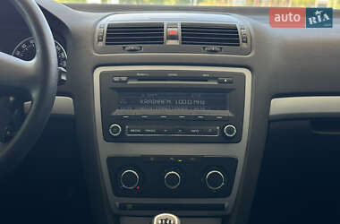 Лифтбек Skoda Octavia 2012 в 