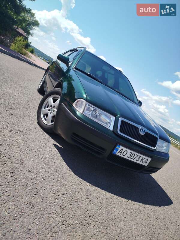 Универсал Skoda Octavia 2001 в Хусте