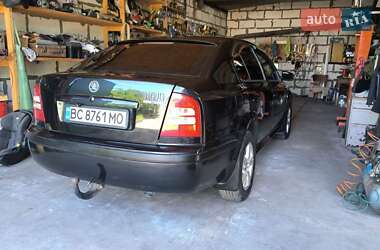 Ліфтбек Skoda Octavia 2006 в Белзі