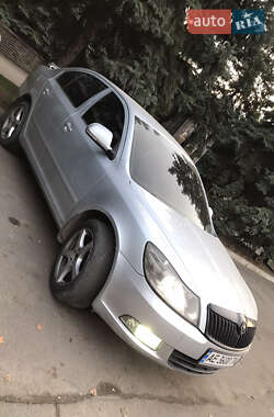 Лифтбек Skoda Octavia 2012 в 