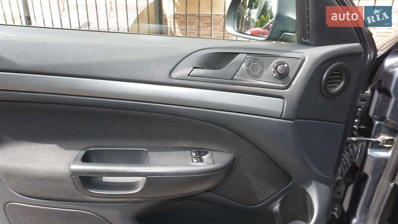 Универсал Skoda Octavia 2010 в Виннице