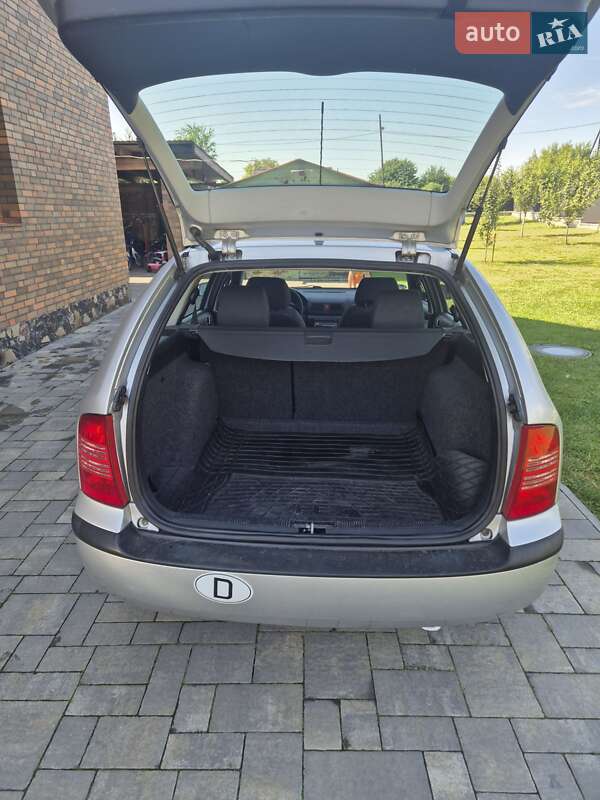 Универсал Skoda Octavia 2003 в Луцке