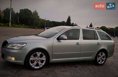 Универсал Skoda Octavia 2010 в 