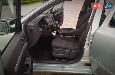 Универсал Skoda Octavia 2010 в 