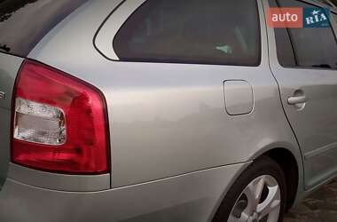 Универсал Skoda Octavia 2010 в 