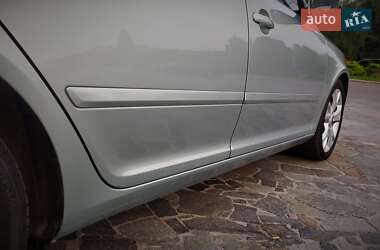 Универсал Skoda Octavia 2010 в 
