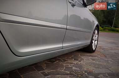 Универсал Skoda Octavia 2010 в 