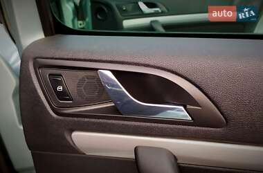 Универсал Skoda Octavia 2010 в 