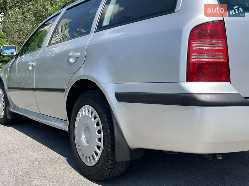 Универсал Skoda Octavia 2006 в Киеве