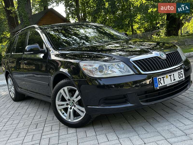 Універсал Skoda Octavia 2011 в Дрогобичі
