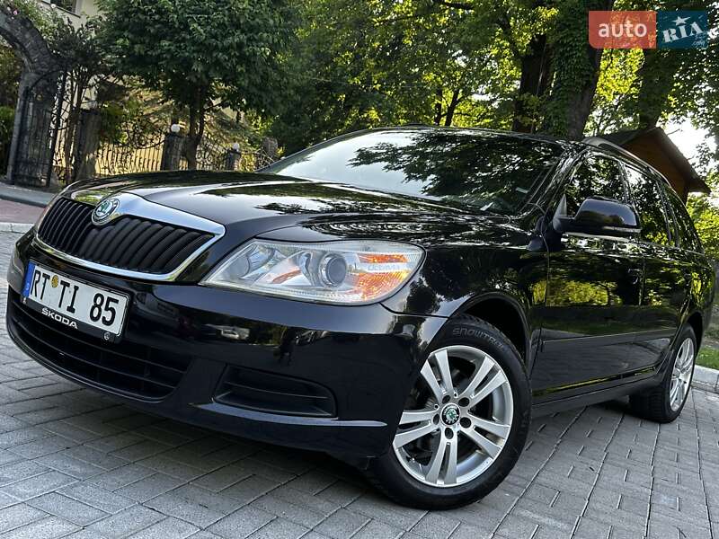 Універсал Skoda Octavia 2011 в Дрогобичі