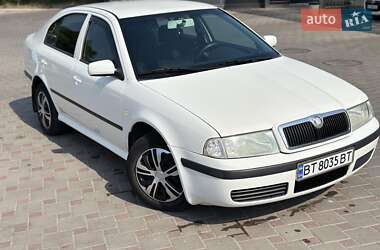 Лифтбек Skoda Octavia 2004 в Запорожье