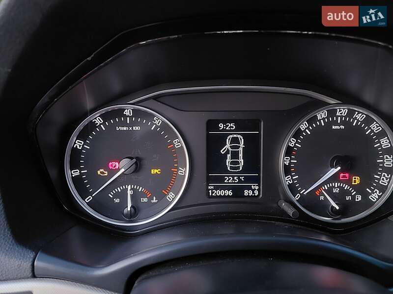 Лифтбек Skoda Octavia 2012 в Кропивницком