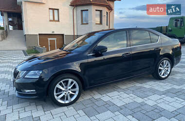 Ліфтбек Skoda Octavia 2019 в Львові