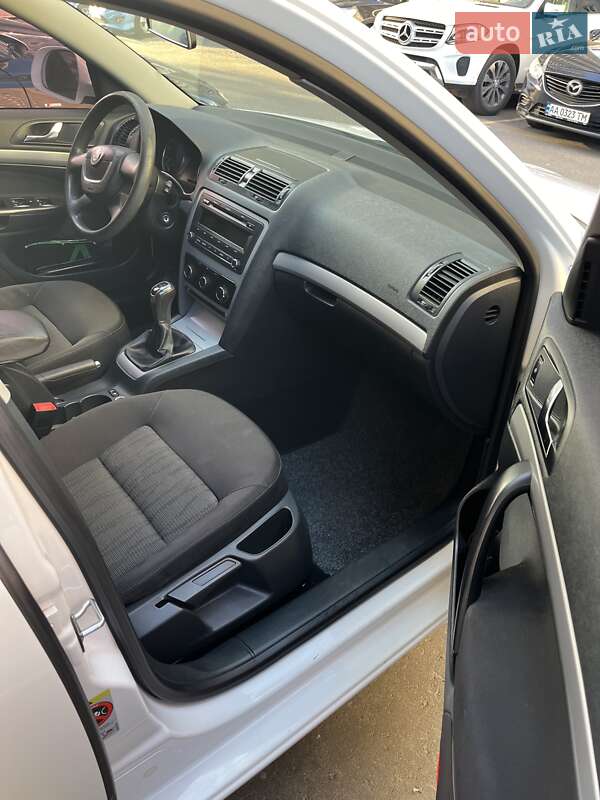 Лифтбек Skoda Octavia 2011 в Киеве