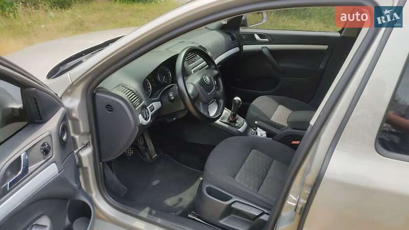 Универсал Skoda Octavia 2011 в Житомире