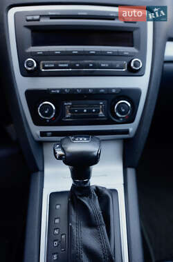 Лифтбек Skoda Octavia 2009 в 
