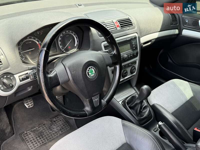 Ліфтбек Skoda Octavia 2006 в Києві