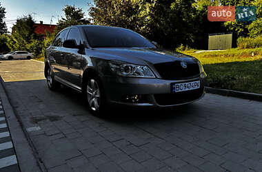 Лифтбек Skoda Octavia 2010 в Львове