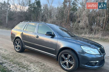 Универсал Skoda Octavia 2011 в 