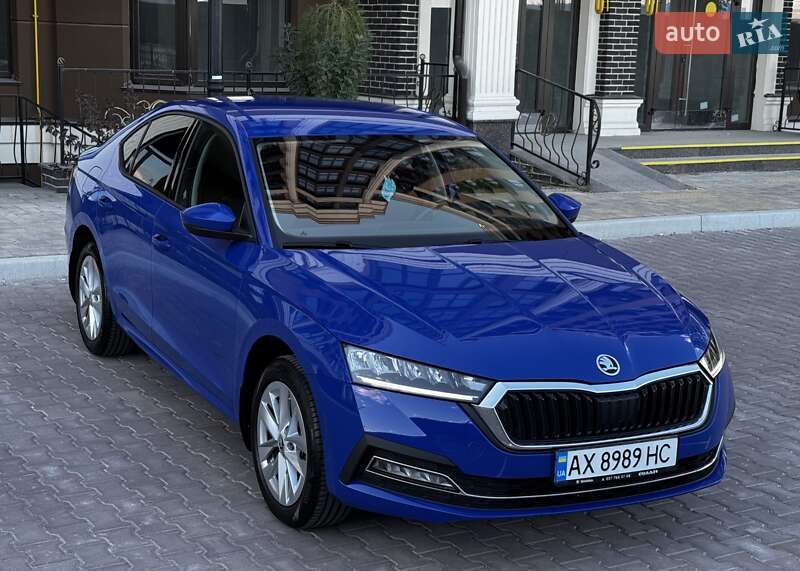 Лифтбек Skoda Octavia 2021 в Киеве