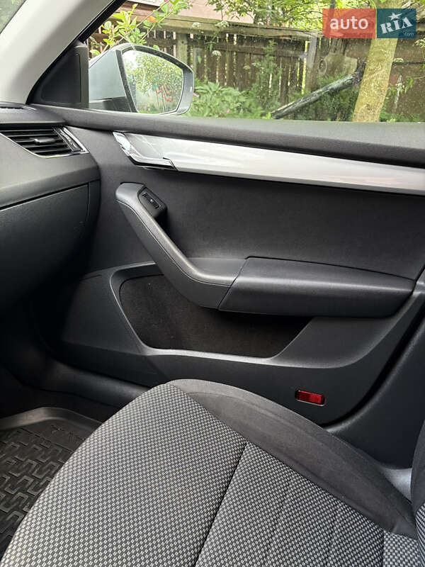 Лифтбек Skoda Octavia 2013 в Ивано-Франковске фото 19 Лифтбек Skoda Octavia 2013 в Ивано-Франковске