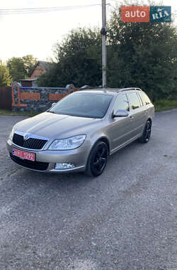 Универсал Skoda Octavia 2009 в Ахтырке