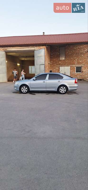 Лифтбек Skoda Octavia 2011 в Хмельницком