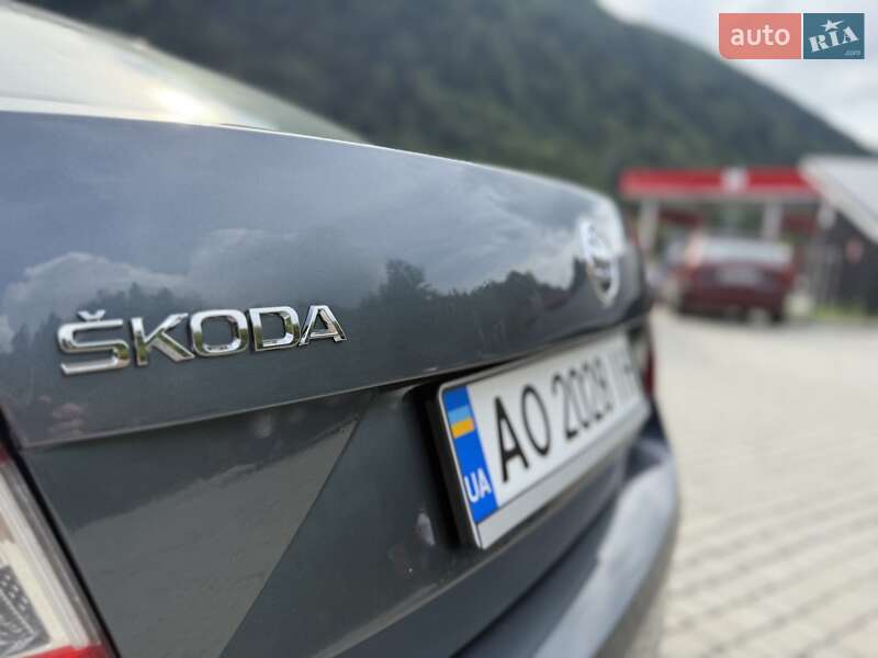 Лифтбек Skoda Octavia 2017 в Ужгороде