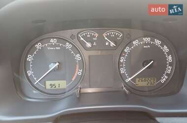 Универсал Skoda Octavia 2010 в 